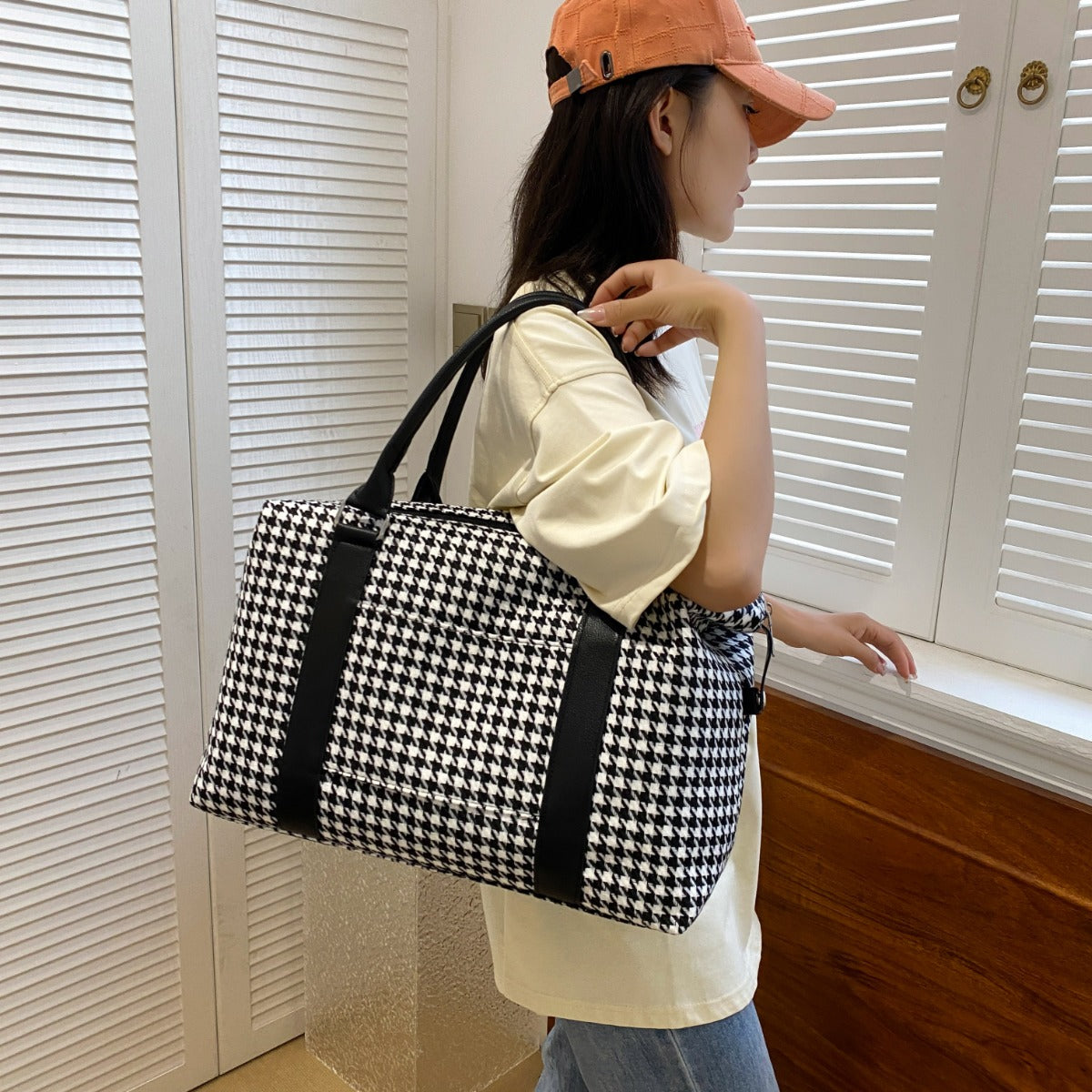 Serenity Houndstooth Canvas Travel Bag