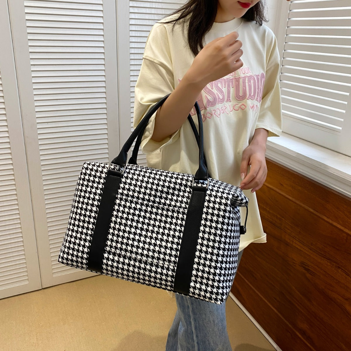 Serenity Houndstooth Canvas Travel Bag