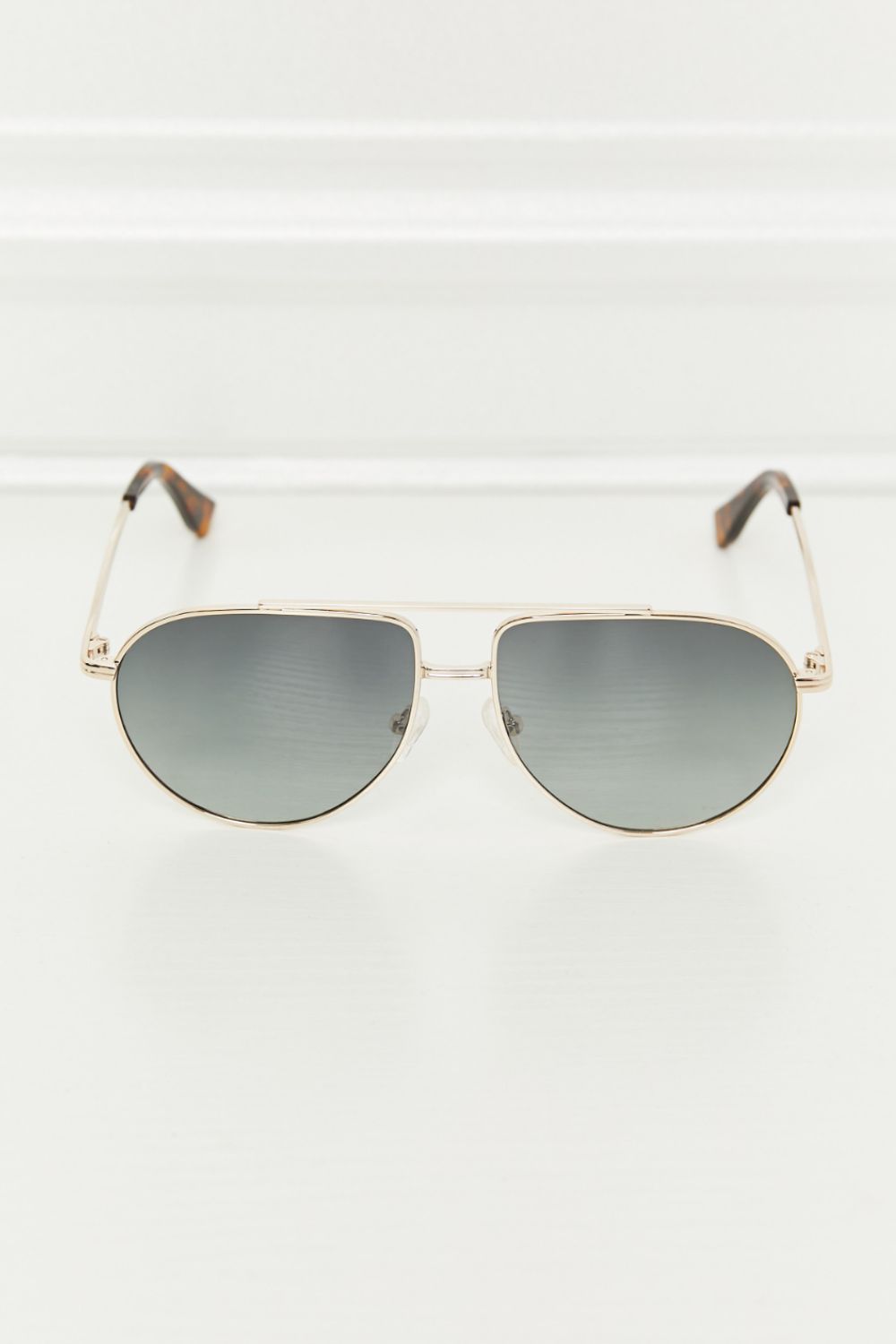 Serenity Polarization Lens Aviator Sunglasses